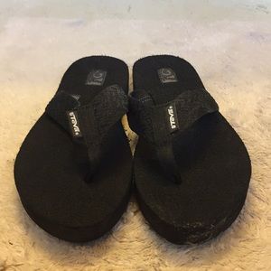 Black Teva Sandals
